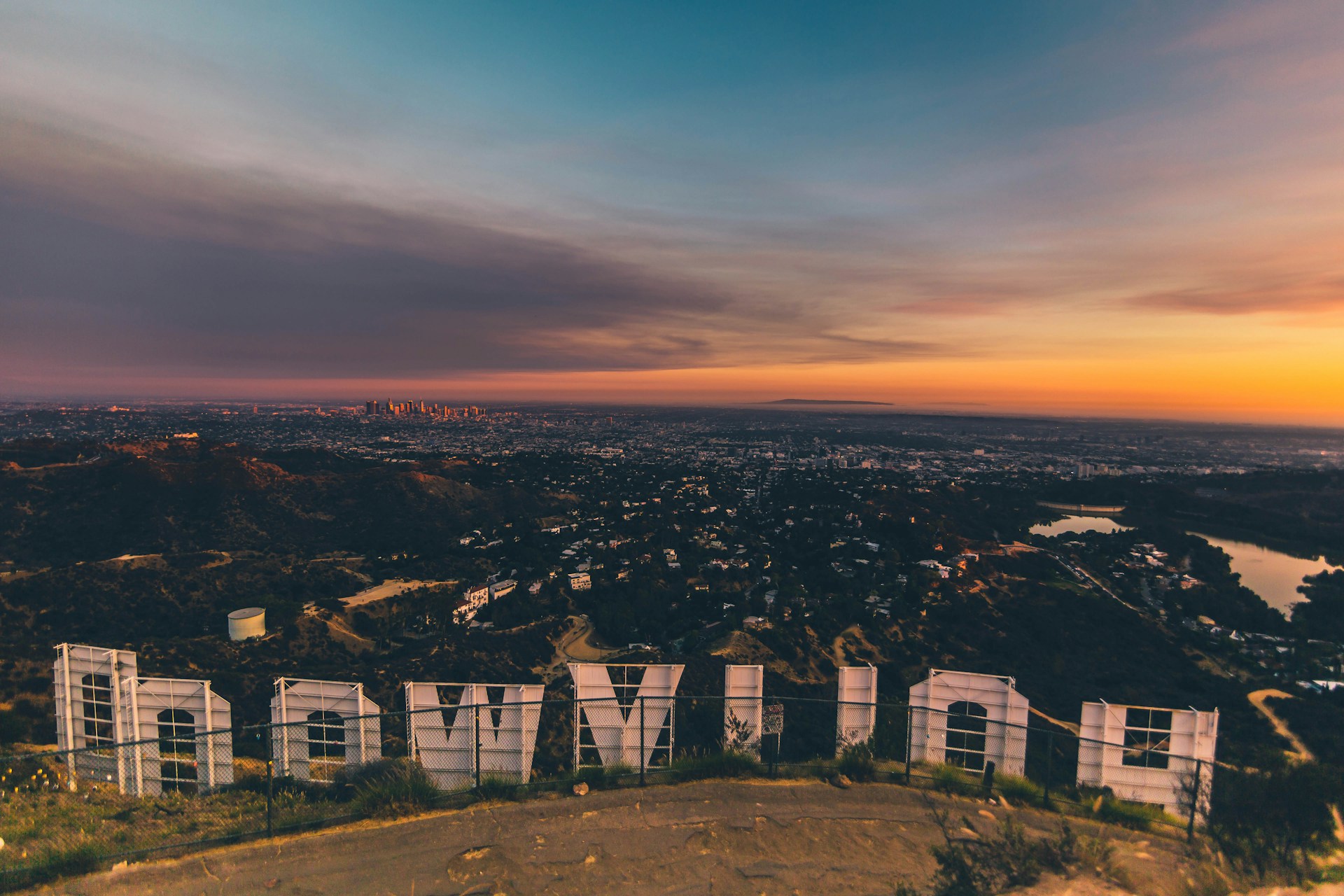 Los Angeles skyline at night